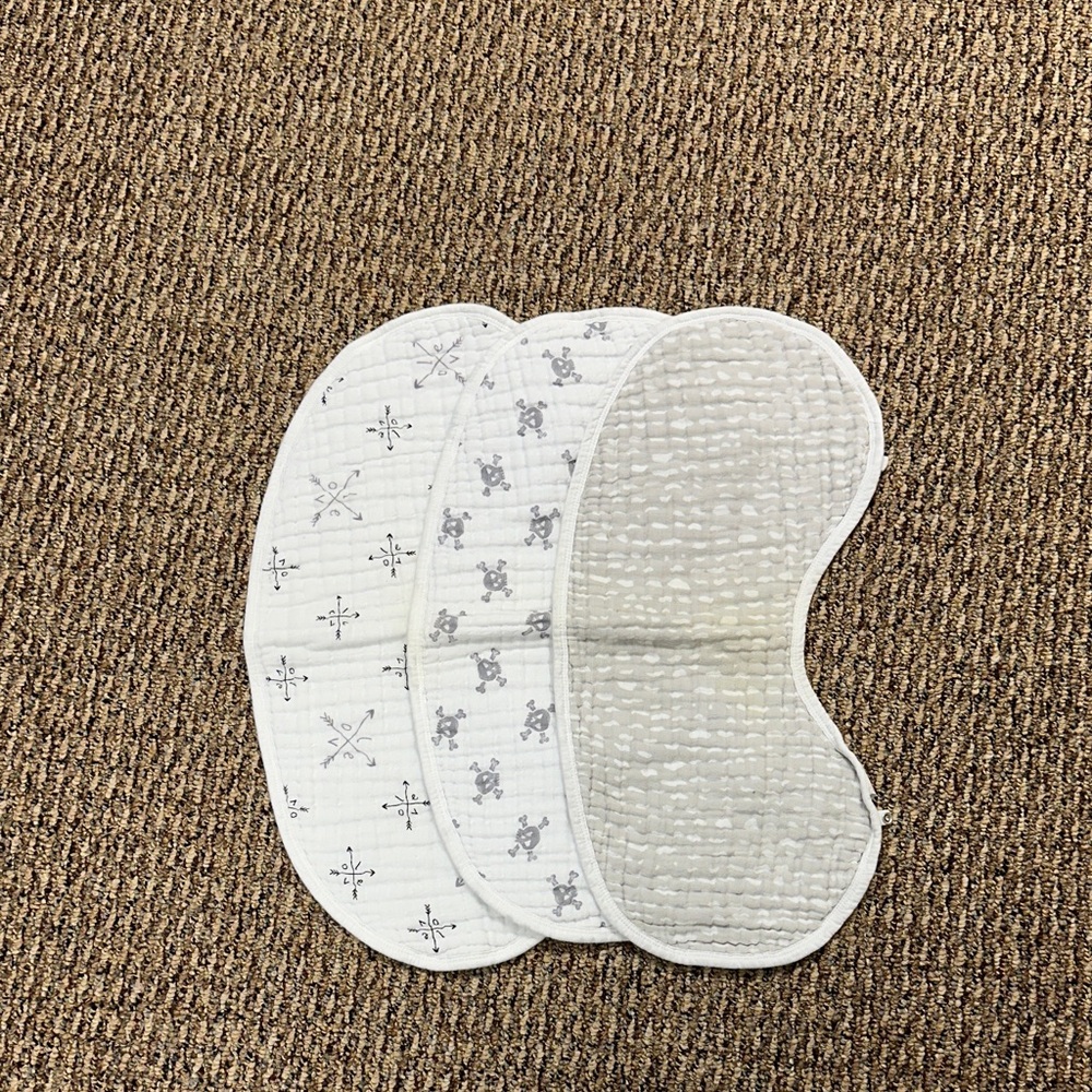 Aden + Anais set of 3 Baby Burpy Bibs
